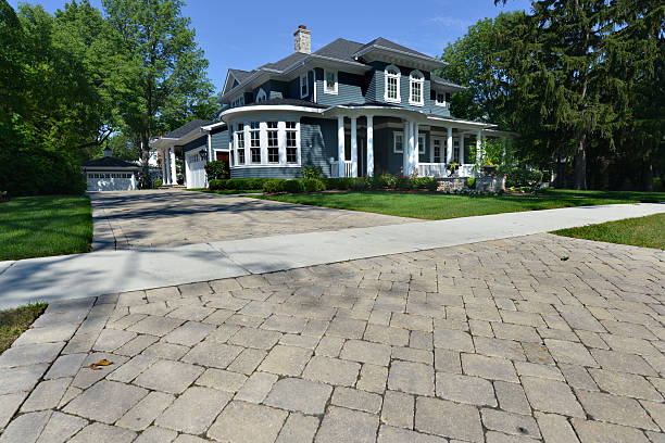 Best Residential Driveway Paver Services  in Sauk Rapids, MN